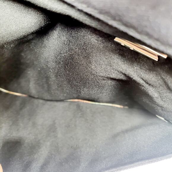 Nappa Dori London British Guard Print Fabric Passport Folding Wallet Case Unisex - Picture 5 of 9